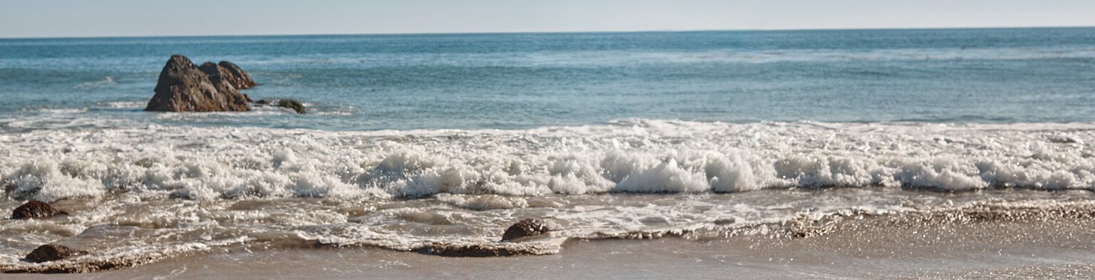 Image of ocean waves