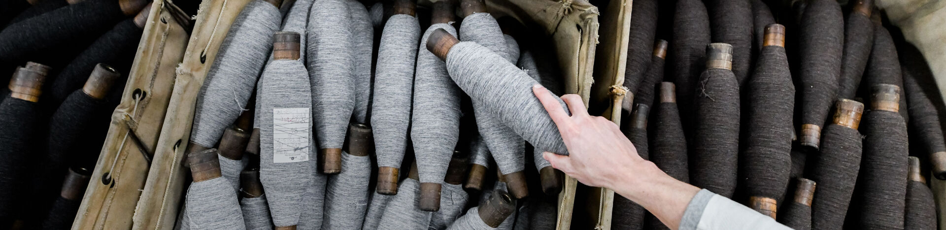 Loom operator trimming fringe