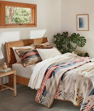 Pendleton Harding Blanket an Shams on a Bed
